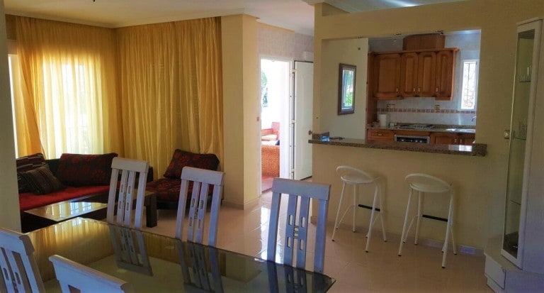 Дом в 2,7 км от пляжа Aguamarina, Playa de la Glea/Campoamor, или La Zenia, побережье Коста Ориуэла, провинция Аликанте.