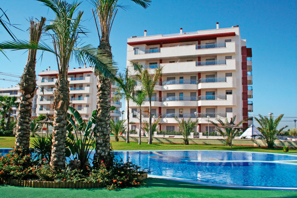 Apartment in Alicante, Alicante — photo 1