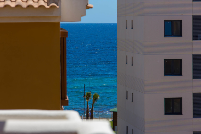 Apartment in Punta Prima, Orihuela — photo 4