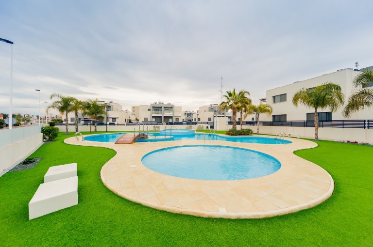 House in Aguas Nuevas, Torrevieja — photo 4