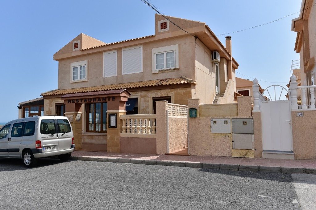 3-bedroom apartment in Cabo Cervera, Torrevieja — photo 1