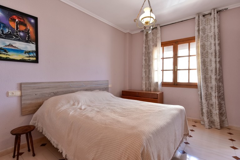 3-bedroom apartment in Cabo Cervera, Torrevieja — photo 4