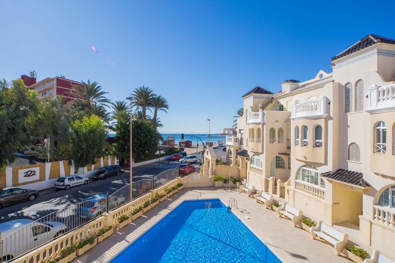 Apartment in Playa de los Locos, Torrevieja — photo 3